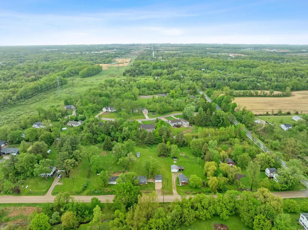855 Johnson Street Tallmadge Charter Township MI 49435