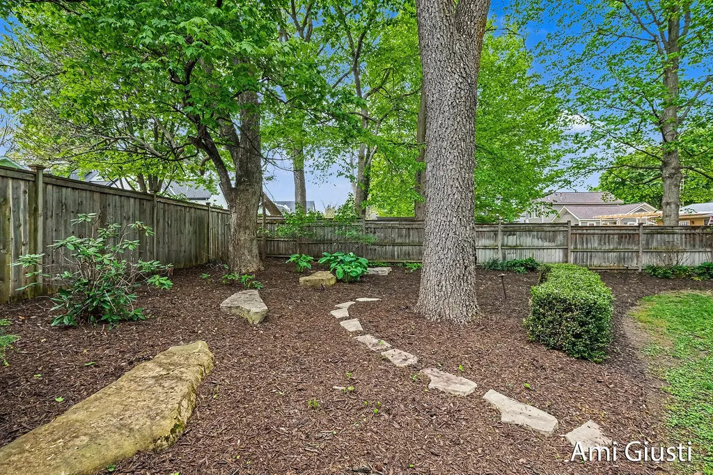 7232 Thornapple River Drive SE Ada Township MI 49301