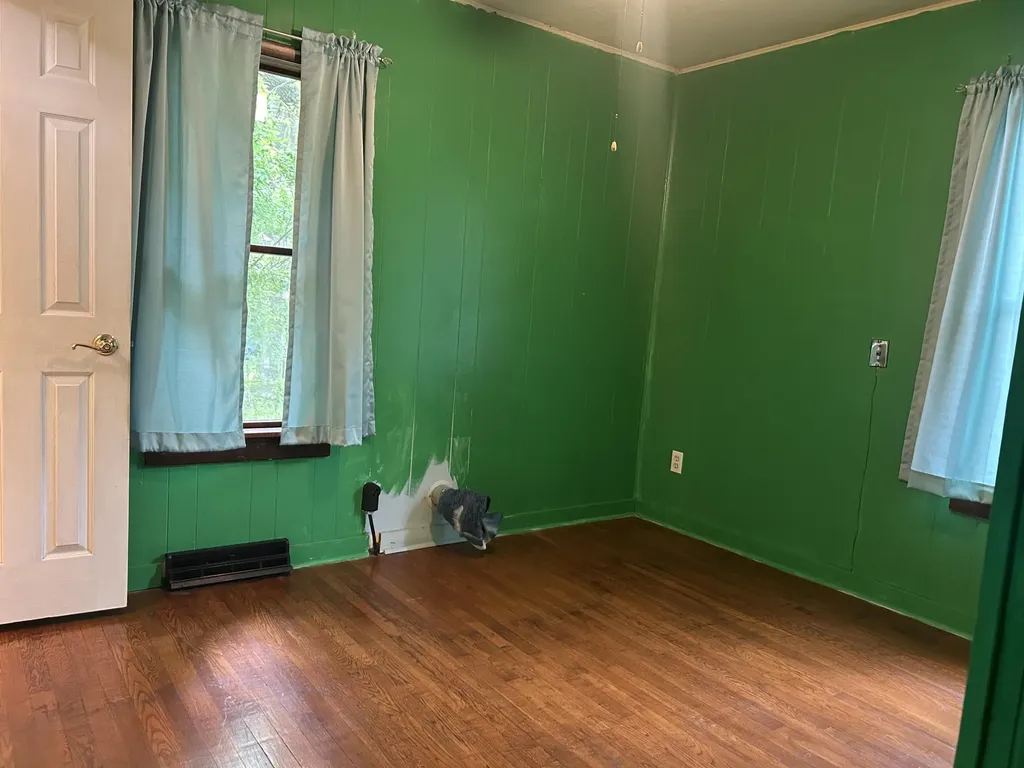 502 E South Street Hastings City MI 49058