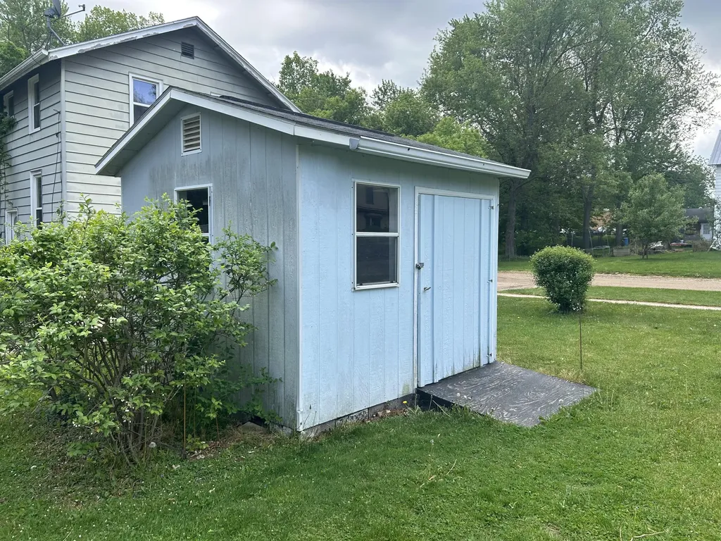 502 E South Street Hastings City MI 49058