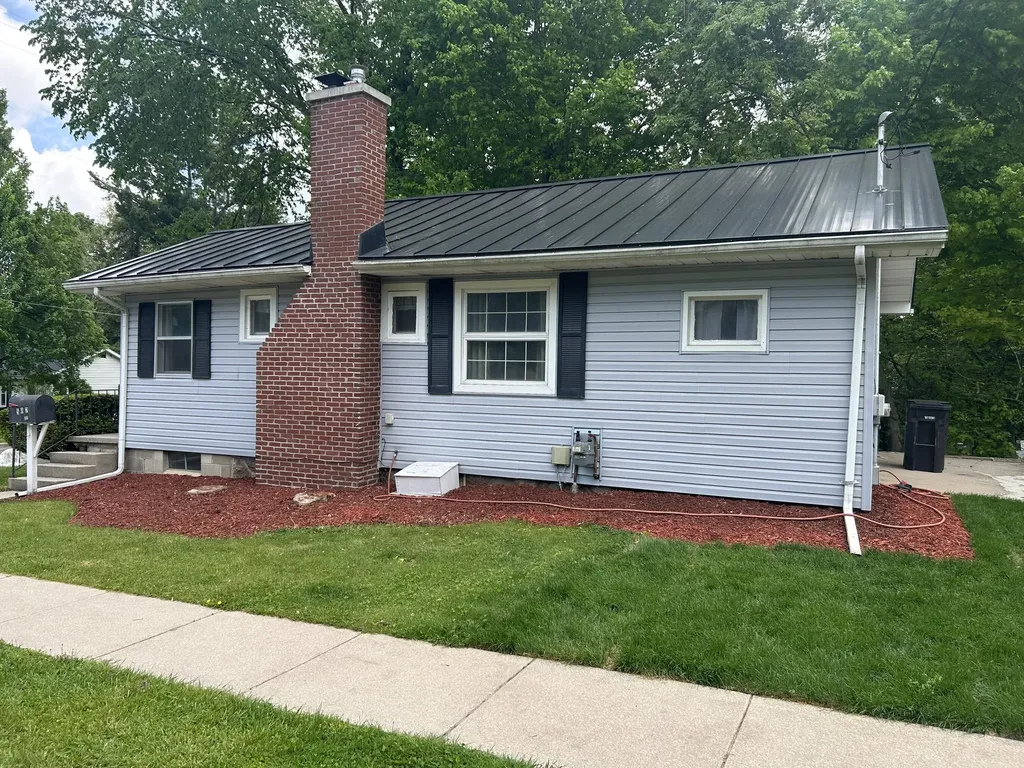 502 E South Street Hastings City MI 49058