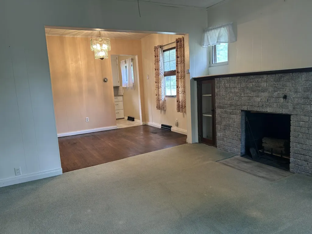 502 E South Street Hastings City MI 49058