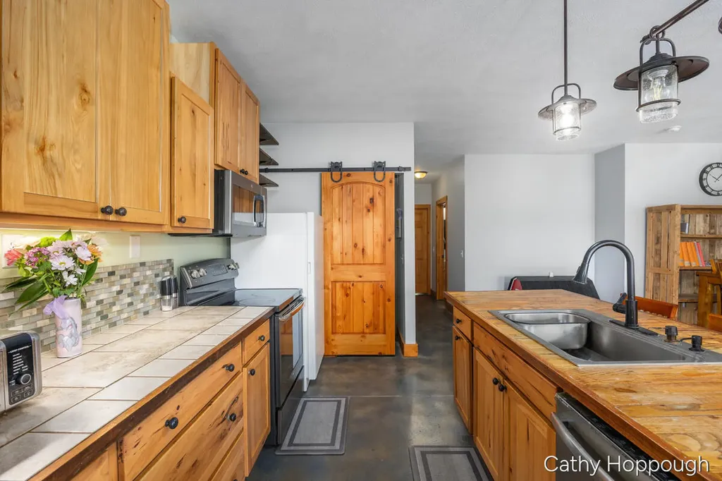 6521 Clinton Trail Campbell Township MI 48815