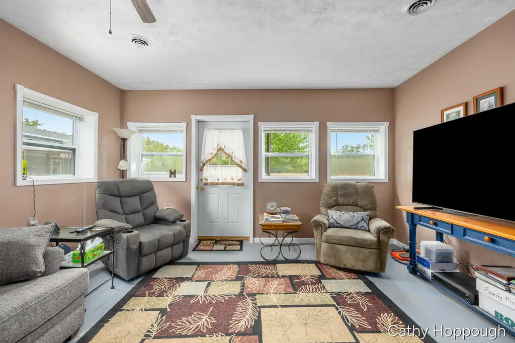6521 Clinton Trail Campbell Township MI 48815