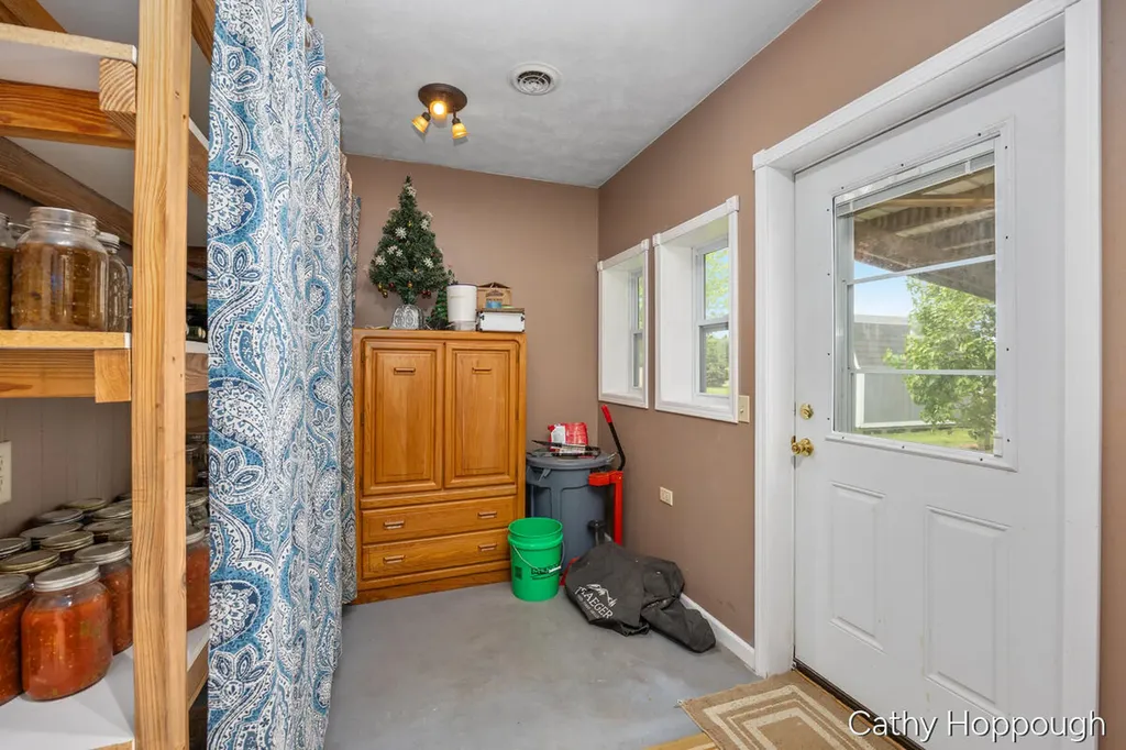 6521 Clinton Trail Campbell Township MI 48815
