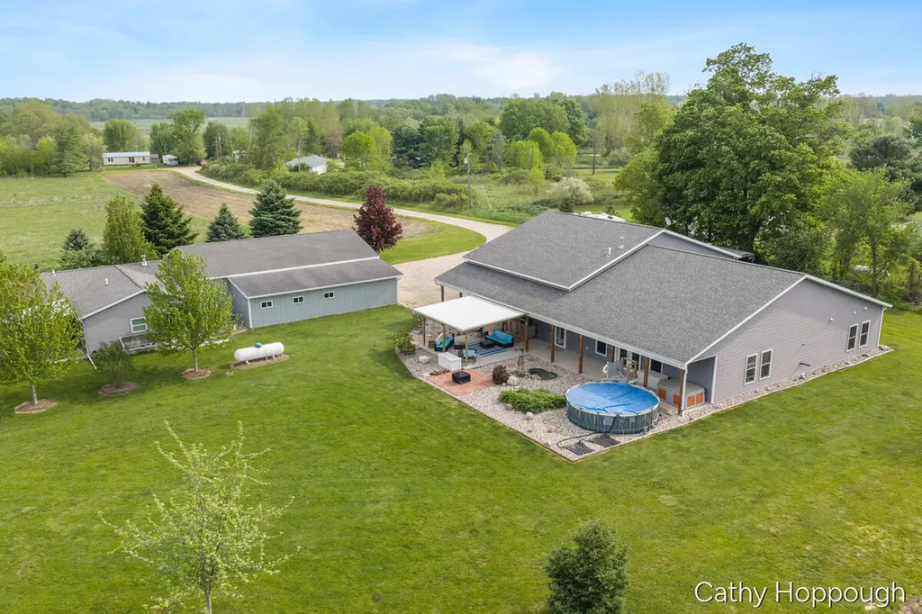 6521 Clinton Trail Campbell Township MI 48815