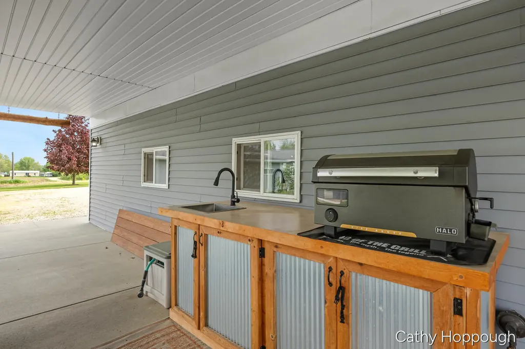 6521 Clinton Trail Campbell Township MI 48815