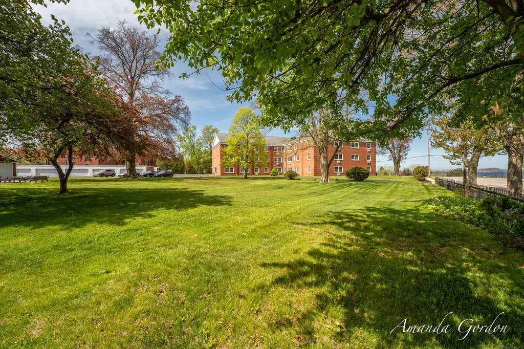 1249 Lakeshore Drive Muskegon City MI 49441