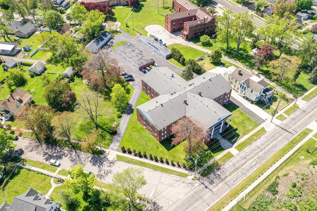 1249 Lakeshore Drive Muskegon City MI 49441