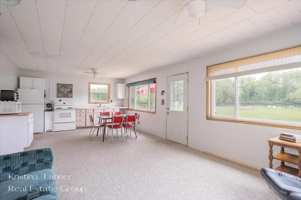 13737 Lower Bayside Drive Grattan Township MI 48809