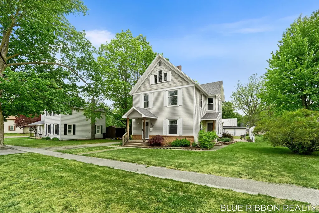 130 W Cherry Street Wayland City MI 49348