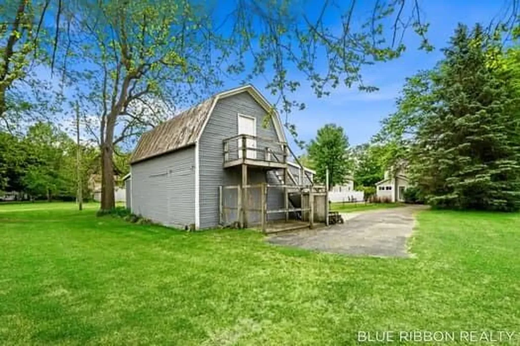 130 W Cherry Street Wayland City MI 49348