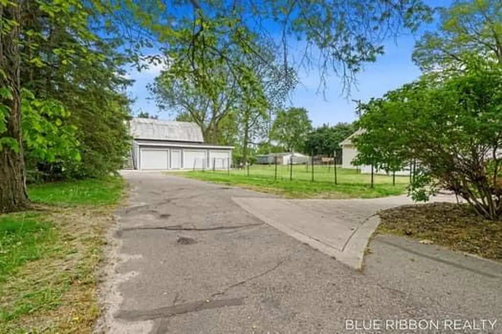 130 W Cherry Street Wayland City MI 49348