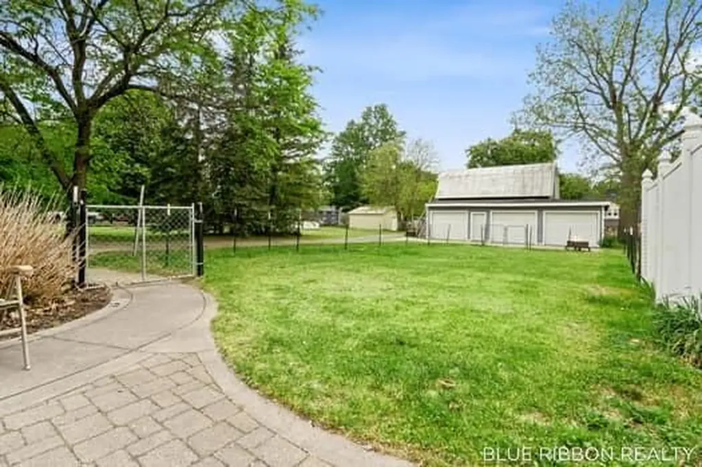 130 W Cherry Street Wayland City MI 49348