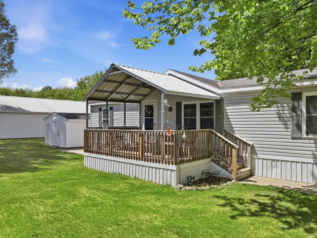 166 Aspen Street NE Solon Township MI 49319