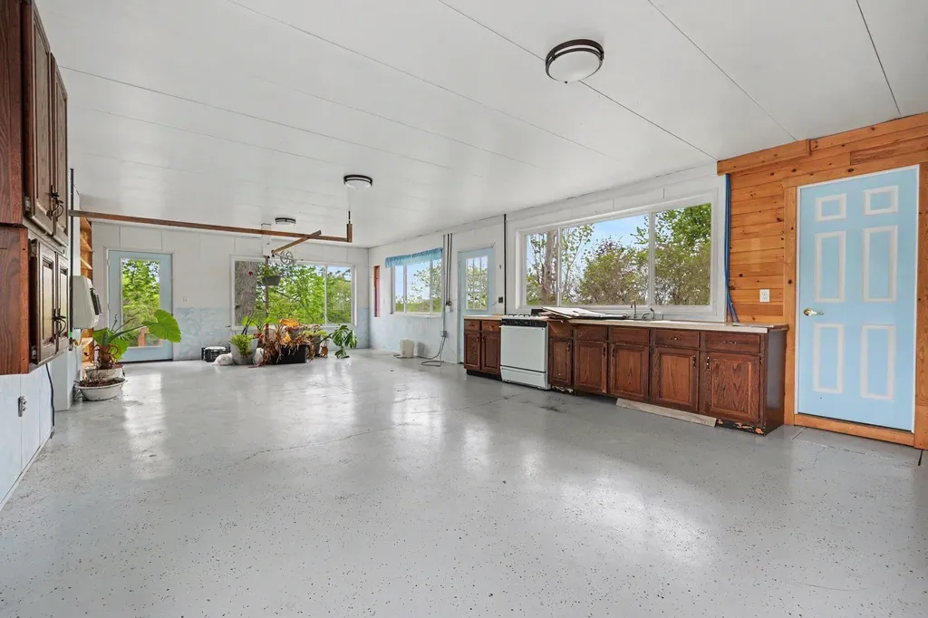 10919 N Maple Island Road Holton Township MI 49412