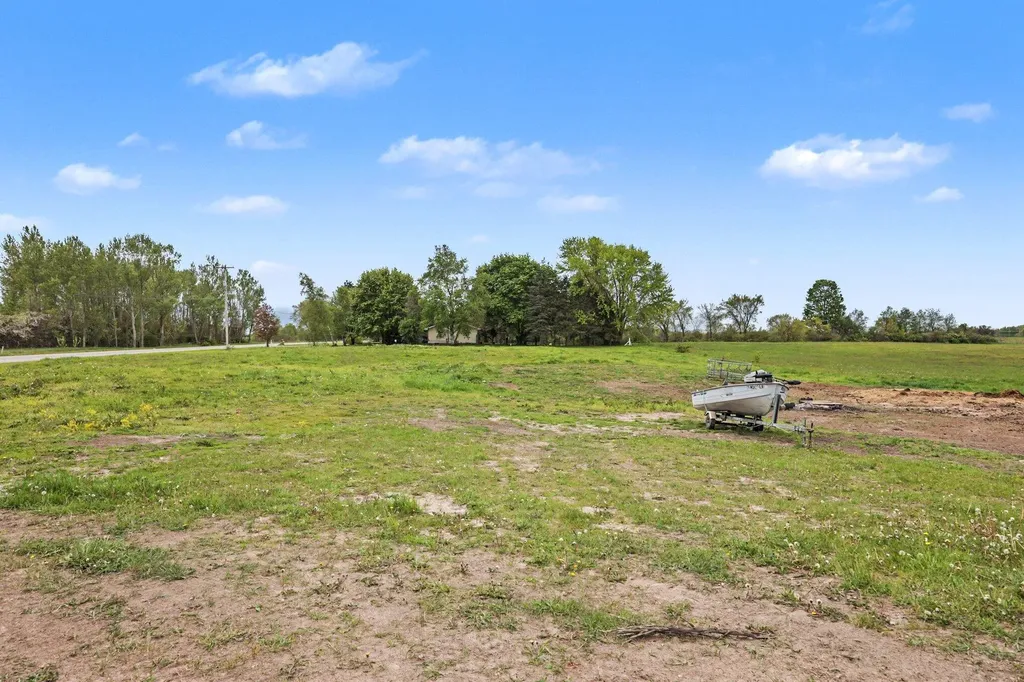 10919 N Maple Island Road Holton Township MI 49412