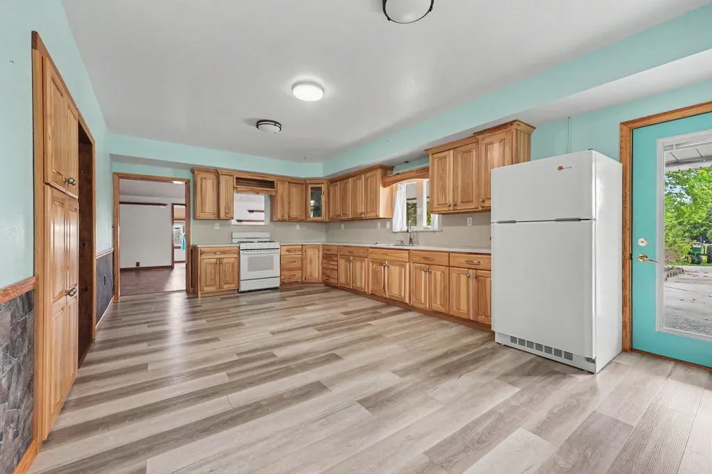 10919 N Maple Island Road Holton Township MI 49412