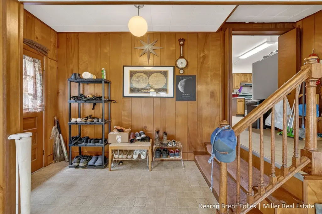 527 N Boltwood Street Hastings City MI 49058