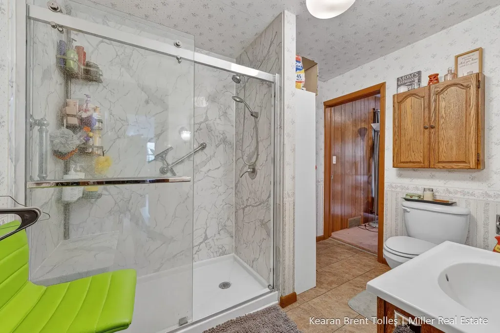 527 N Boltwood Street Hastings City MI 49058