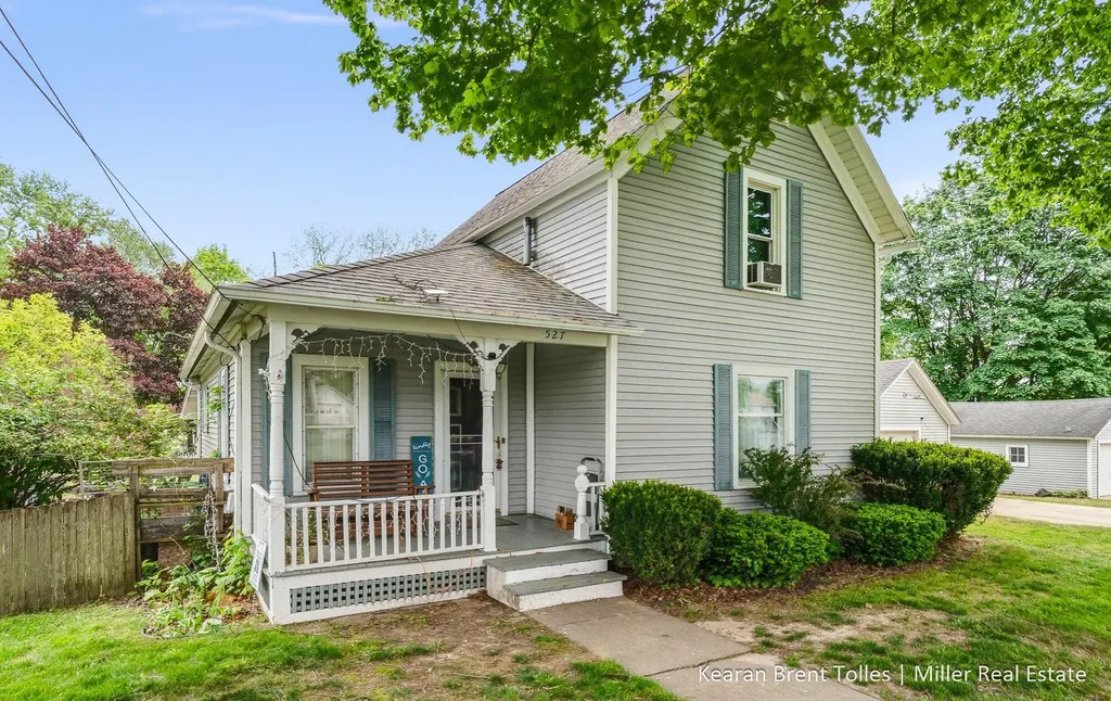 527 N Boltwood Street Hastings City MI 49058