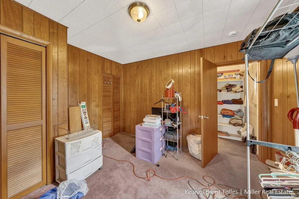 527 N Boltwood Street Hastings City MI 49058