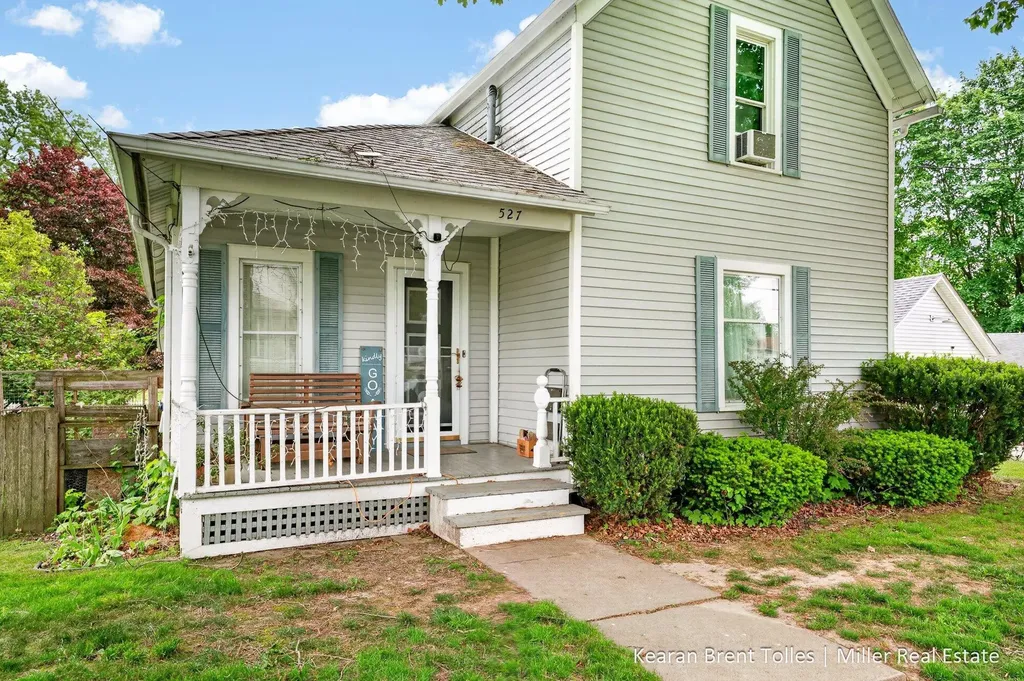 527 N Boltwood Street Hastings City MI 49058