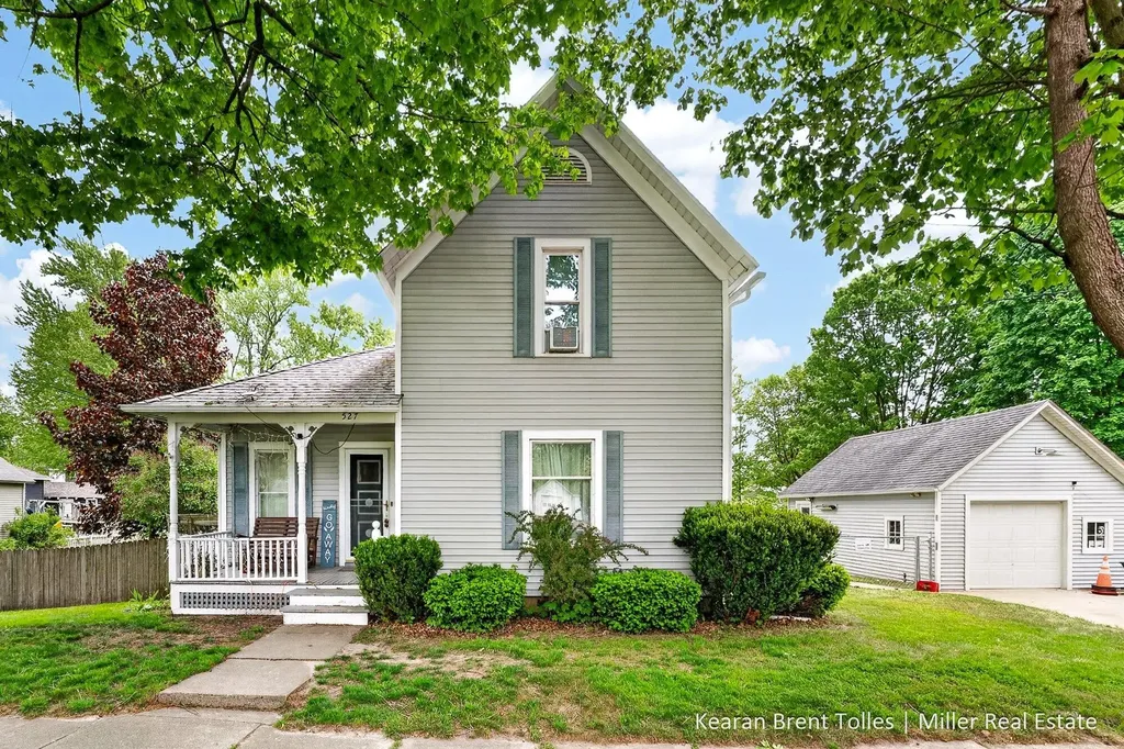 527 N Boltwood Street Hastings City MI 49058