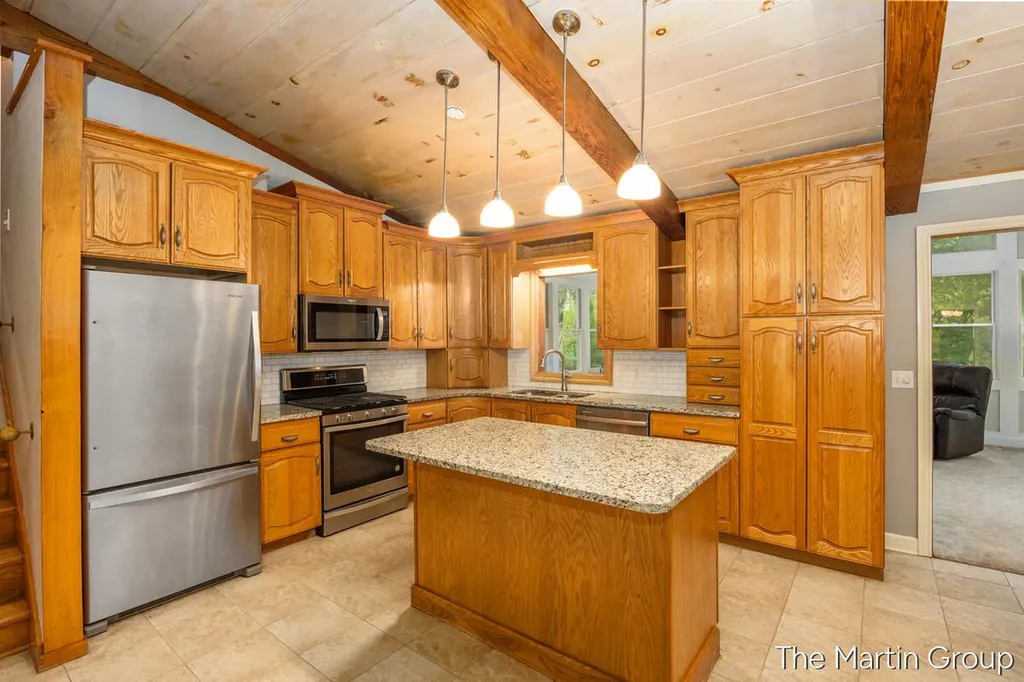 6610 Riga Avenue NE Plainfield Charter Township MI 49341