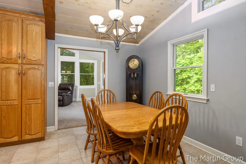 6610 Riga Avenue NE Plainfield Charter Township MI 49341