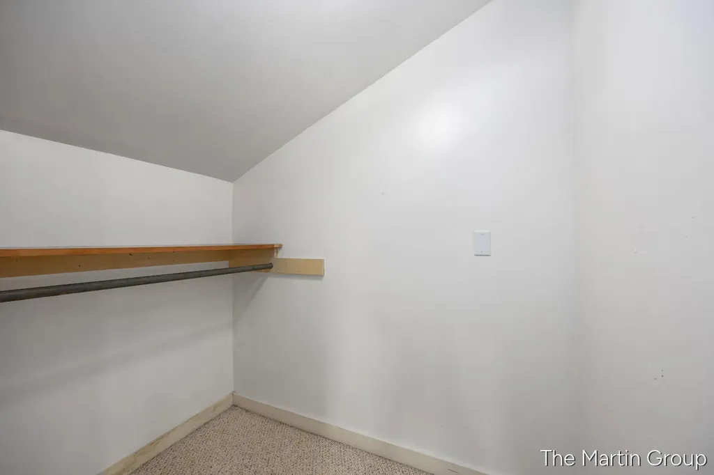 6610 Riga Avenue NE Plainfield Charter Township MI 49341