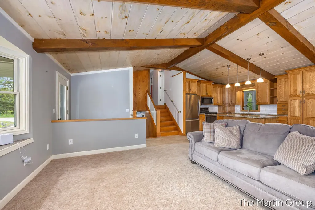 6610 Riga Avenue NE Plainfield Charter Township MI 49341