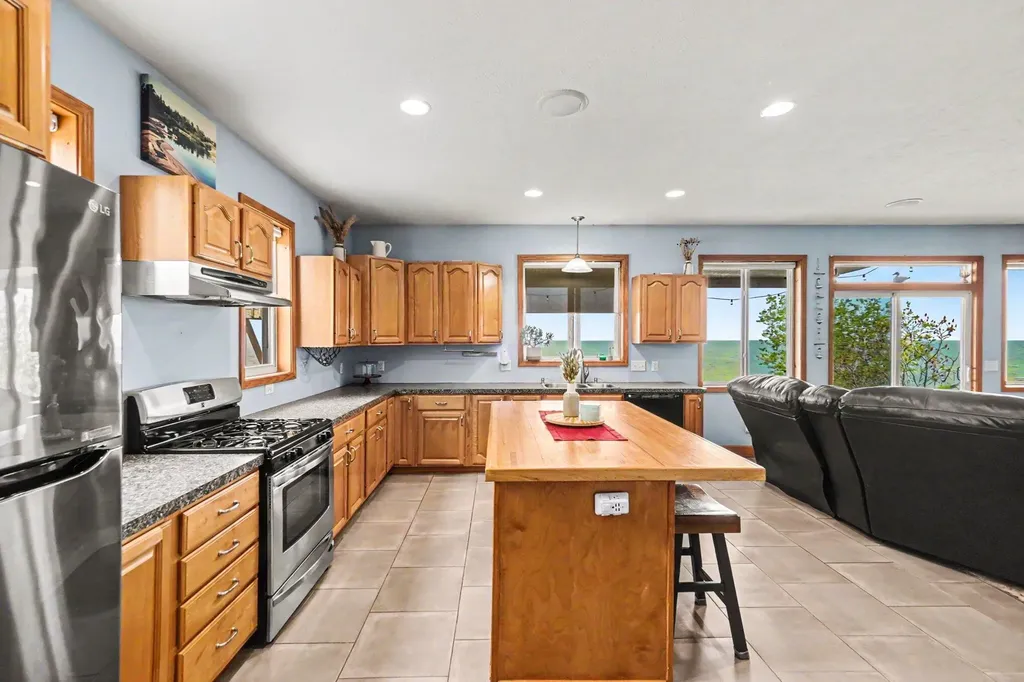 3053 N Lakeshore Drive Golden Township MI 49436