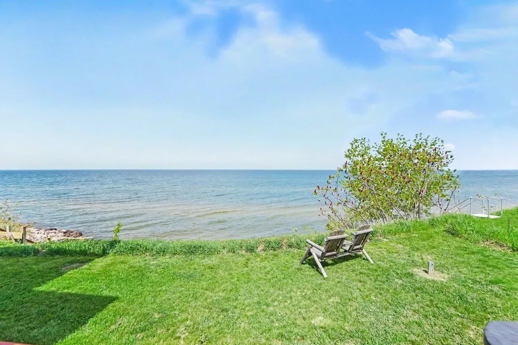3053 N Lakeshore Drive Golden Township MI 49436