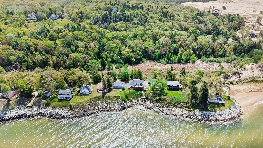 3053 N Lakeshore Drive Golden Township MI 49436