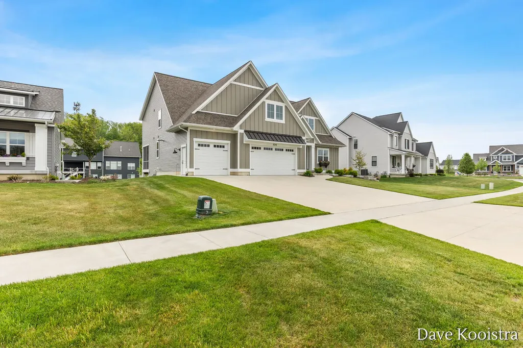 8218 Boardwalk Drive SW Byron Township MI 49315