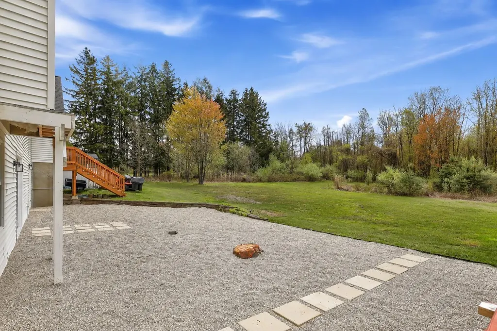 6352 143rd Avenue Laketown Township MI 49423