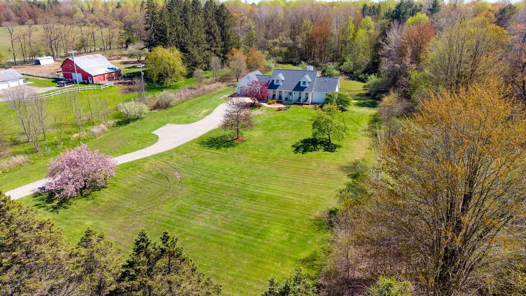6352 143rd Avenue Laketown Township MI 49423