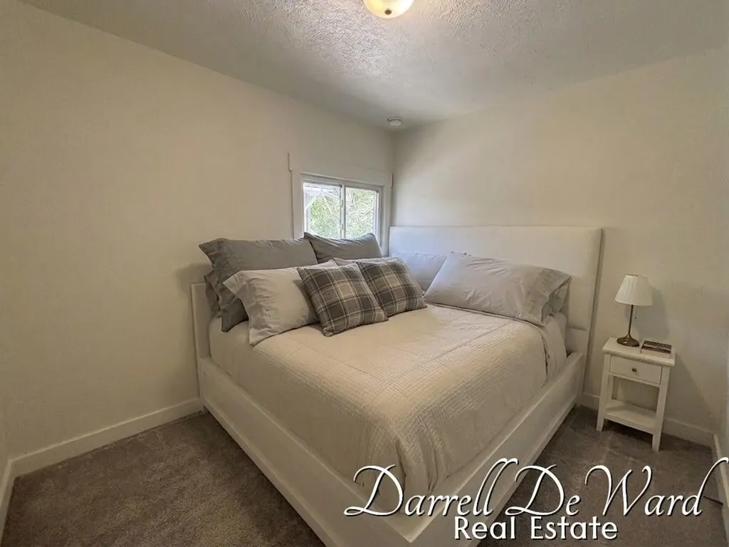 1710 Indiana Avenue Lansing City MI 48906