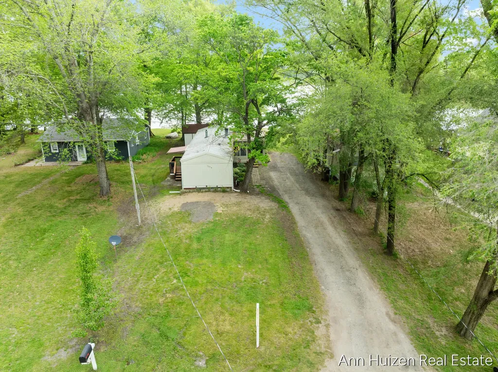 3379 S Spec Lake Drive Monterey Township MI 49010