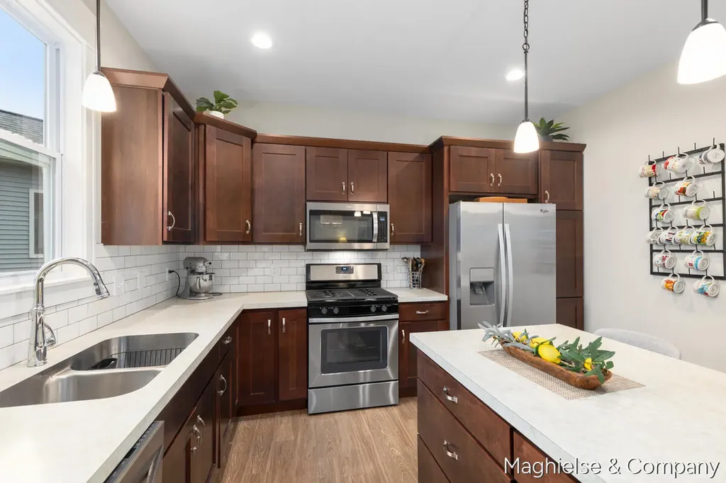 8374 Rose Ridge Drive Cannon Township MI 49341