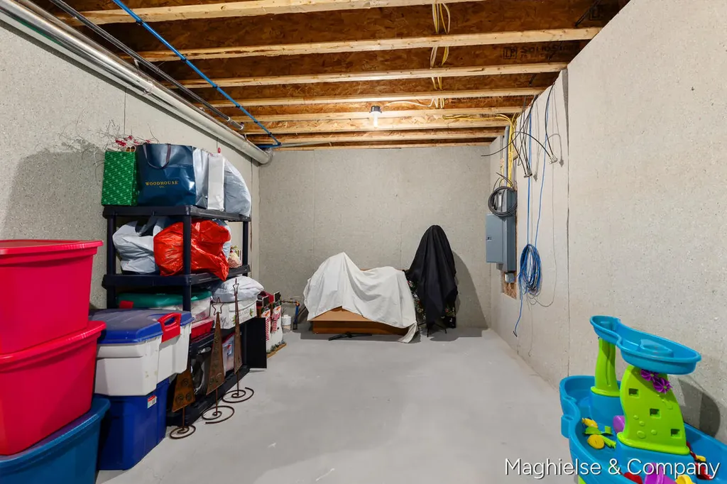 8374 Rose Ridge Drive Cannon Township MI 49341