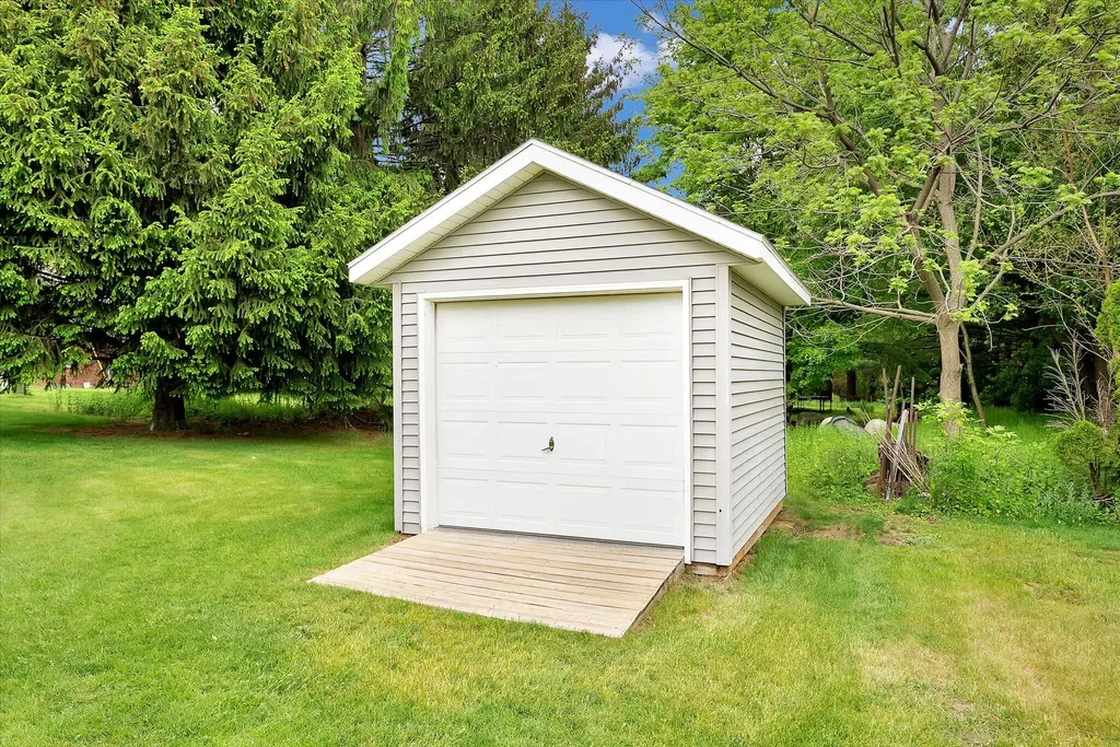 9447 Prairie Ridge Court Blendon Township MI 49464