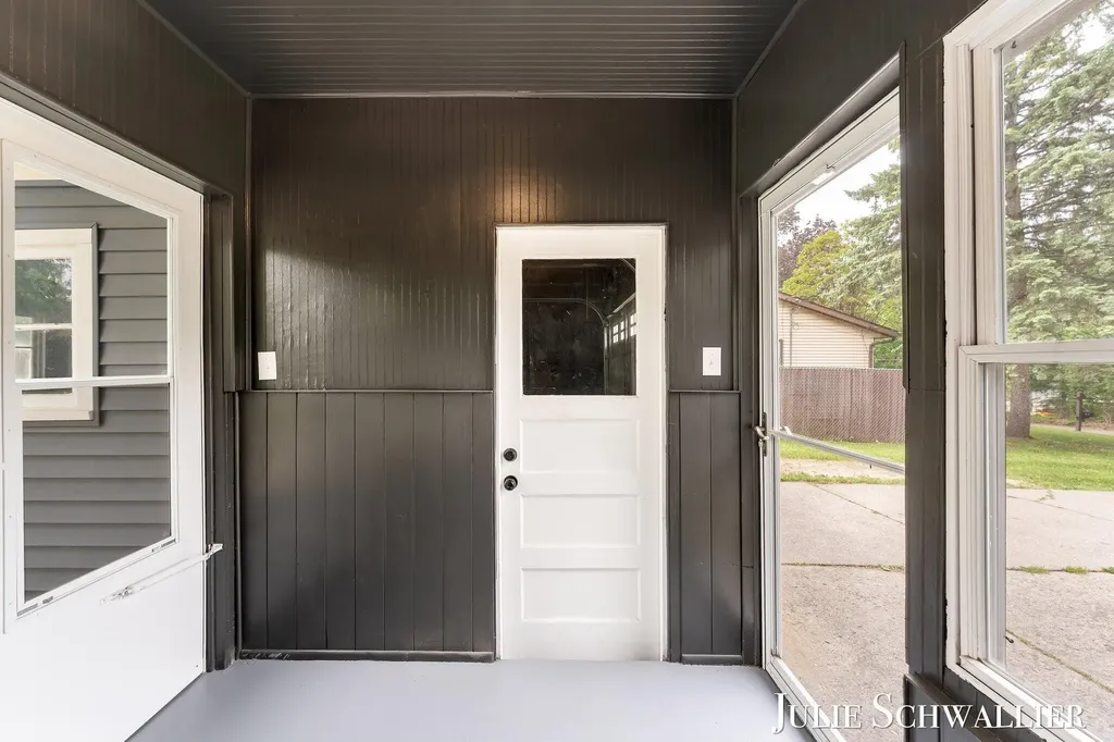 4300 Fuller Avenue SE Grand Rapids City MI 49508