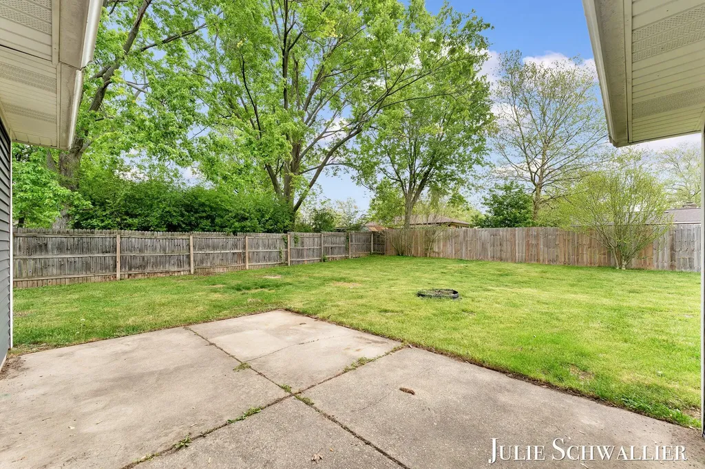 4300 Fuller Avenue SE Grand Rapids City MI 49508