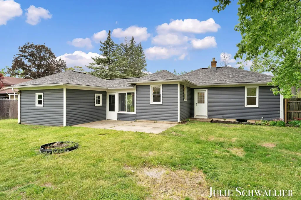 4300 Fuller Avenue SE Grand Rapids City MI 49508