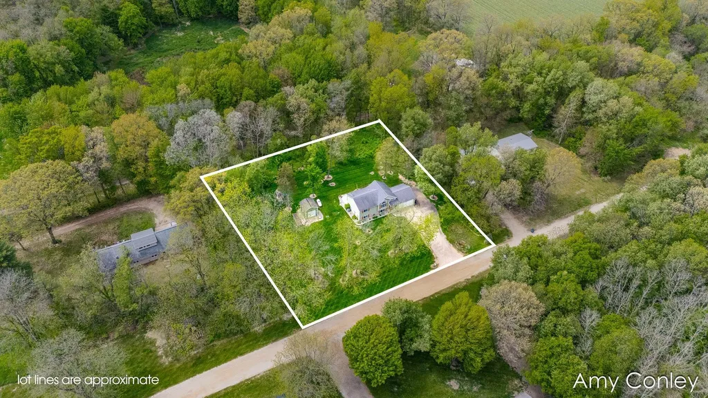 1214 Delaney Drive Martin Township MI 49070