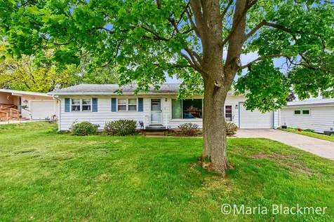 640 Division Street Ionia City MI 48846