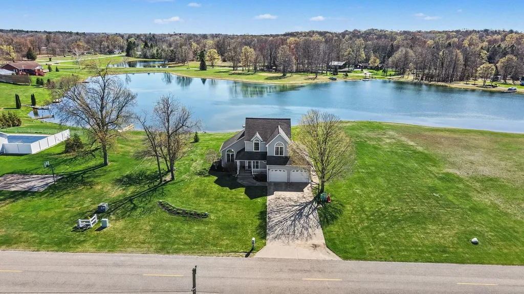 4286 S 198th Avenue Newfield Township MI 49421