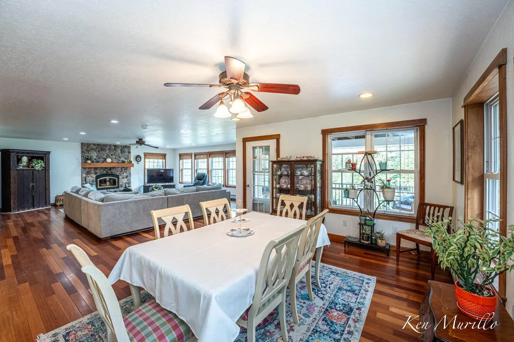 1519 N Roscommon Road Markey Township MI 48653